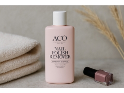 Produktguide testar ACO Nail Polish Remover Nagellacksborttagning 125 ml