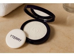 Produktguide testar By Terry Hyaluronic Pressed Hydra-Powder 7,5 g