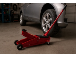 Produktguide testar CarWise Garagedomkraft höglyftande 2,5 ton