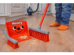 Produktguide testar Casdon Henry kvastset
