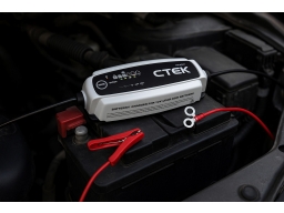 Produktguide testar Ctek CT5 Time to go Batteriladdare 5 A