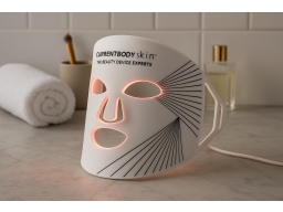 Produktguide testar CurrentBody Skin LED Light Therapy Face Mask