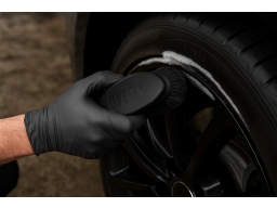 Produktguide testar Däckborste Gyeon Q²M TireBrush