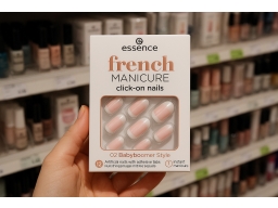 Produktguide testar essence French Manicure Click-on Nails 02 Babyboomer Style