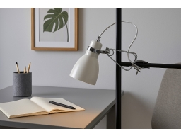 Produktguide testar Glansfull klämlampa Clone vit