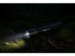 Produktguide testar GP Design laddbar ficklampa Castor PSR51