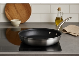 Produktguide testar Hestan ProBond stekpanna 28 cm. non-stick