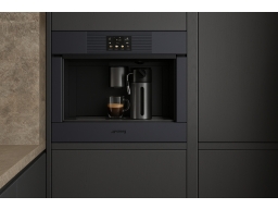 Produktguide testar Int kaffemaskin 45cm CMS4104G Smeg Neptune grey