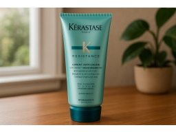 Produktguide testar Kérastase Resistance Ciment Anti-Usure Conditioner 200 ml