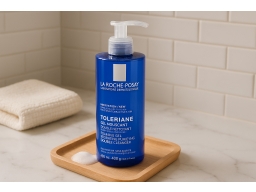 Produktguide testar La Roche-Posay Toleriane Foaming Gel Double Cleanser 