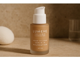 Produktguide testar Lumene Invisible Illumination Foundation SPF30 