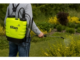 Produktguide testar Marolex Titan 12 koncentratspruta 12L, viton
