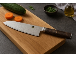 Produktguide testar Miyabi BLACK 5000MCD 67 Santoku Japansk Kockkniv 18 cm