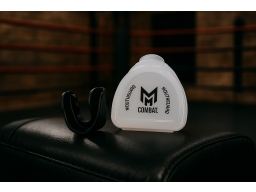 Produktguide testar MM Combat Mouthguard