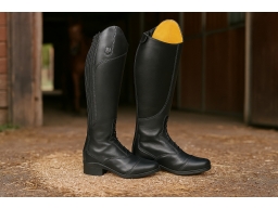 Produktguide testar Mountain Horse Aurora Tall Boot Ridstövlar - Svart