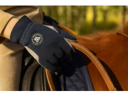 Produktguide testar Mountain Horse Happy Glove Junior Ridhandske