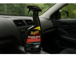 Produktguide testar Plastbehandling Meguiars Natural Shine Protectant, 473 ml