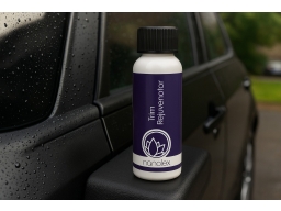 Produktguide testar Plastförsegling Nanolex Trim Rejuvenator