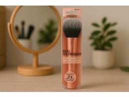 Produktguide testar Real Techniques Powder Brush