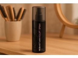Produktguide testar Sebastian Professional Volupt Spray 150 ml