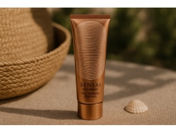 Produktguide testar Sensai Silky Bronze Self Tanning For Face 50 ml