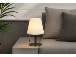 Produktguide testar Star Trading Uppladdningsbar bordslampa