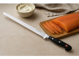 Produktguide testar Wüsthof Classic Laxkniv 32 cm Granton